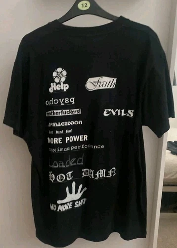 FW20 Supreme Plus Shi T Shirt Taille M T Shirt Noir