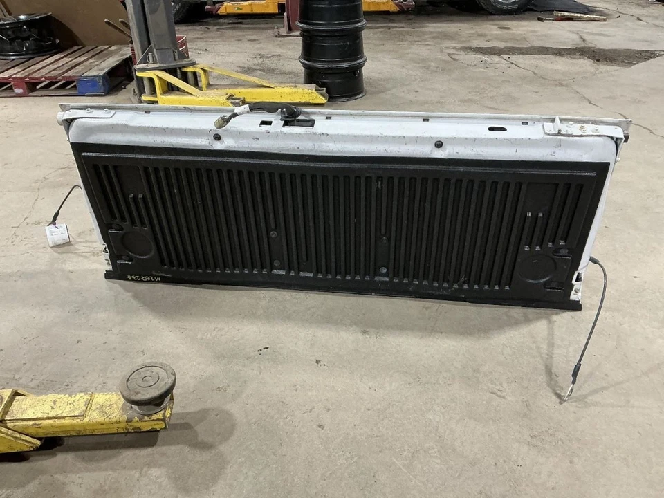 Trunk/Hatch/Tailgate With Tailgate Step Fits 15-17 FORD F150 PICKUP 866948 Foto 4 de 4