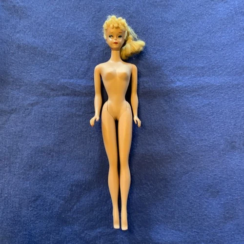New ListingVintage 1960's Blonde Ponytail Barbie Doll 850 Mattel Japan
