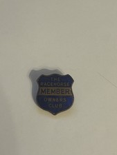 THE RACEHORSE OWNERS CLUB MEMBER ENAMEL BRASS BUTTON HOLE LAPEL BADGE A480