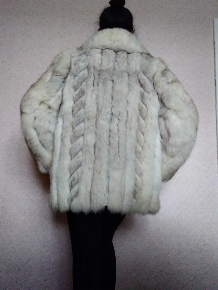 Chaqueta de piel de zorro real para mujer SAGA FOX chaqueta de piel Abrigo Chaqueta de invierno Talla: L/XL Foto 2 de 4