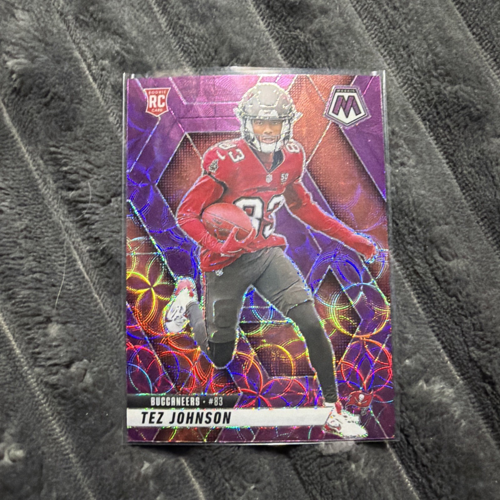 2025 Panini Mosaic Tez Johnson Purple Scope Prizm RC #316 Buccaneers