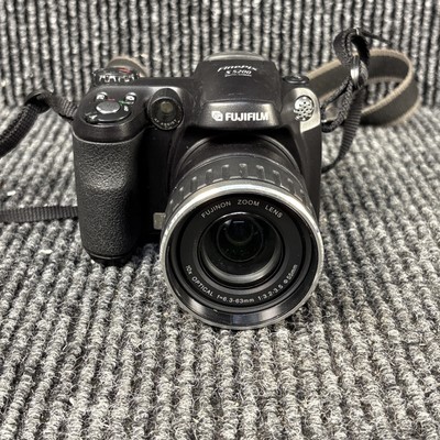 Fujifilm FinePix S Series S5200 5.1MP Digital Camera - Black