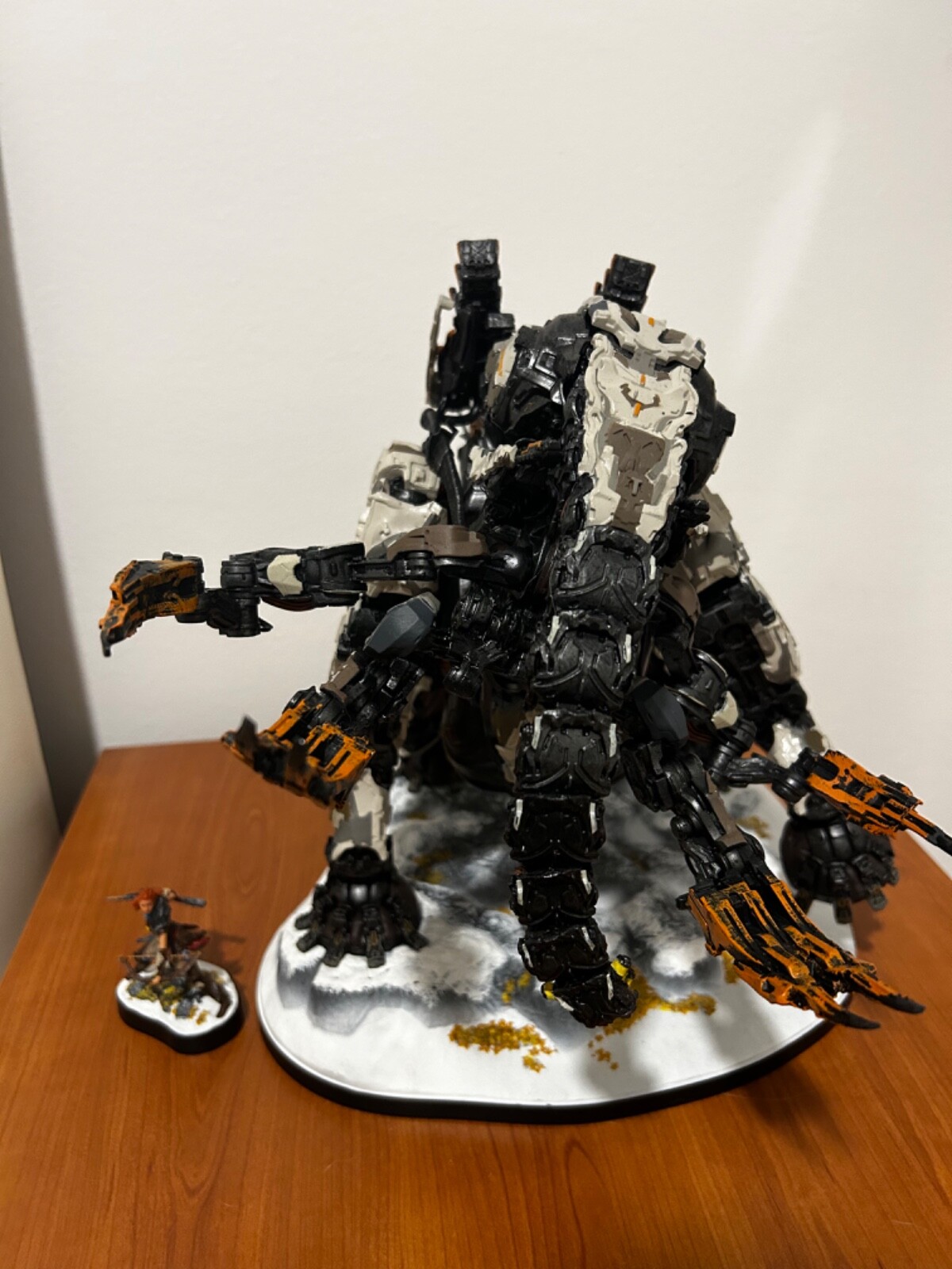 Horizon Forbidden West Collector's Edition Tremortusk Statue + Aloy