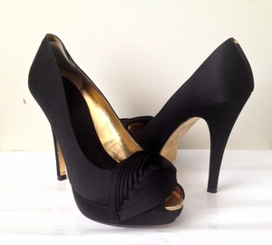black peep toe heels uk