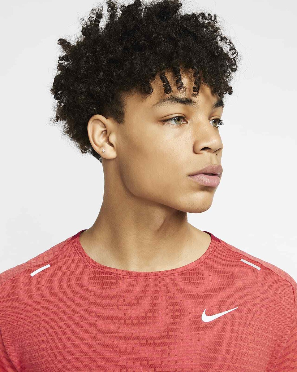 Nike TechKnit Mens Long Sleeve Running Top Red Size S Small