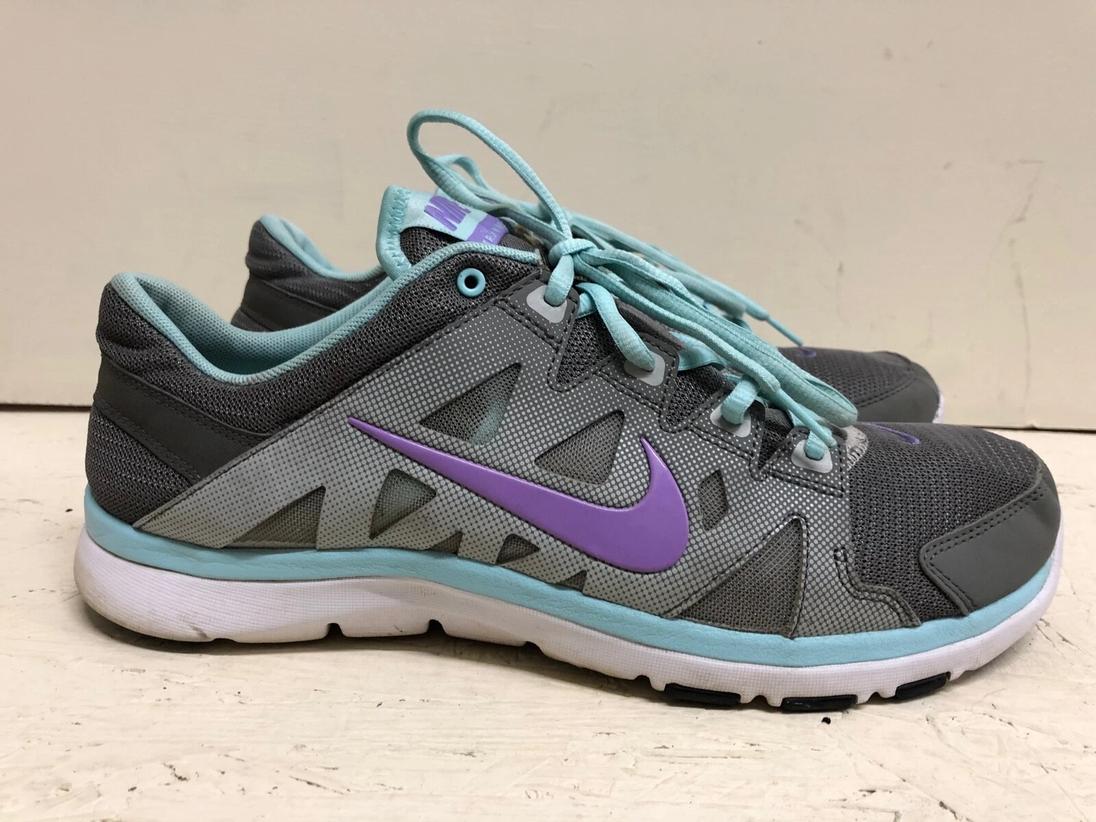 Nike Supreme TR 2 Training Athlétique Chaussures Légères 616694 006 Femmes 11,5 EU 44