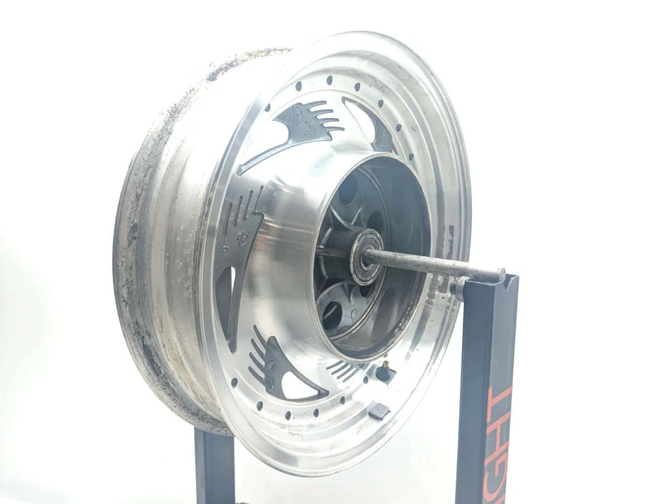 Llanta trasera recta 99 Suzuki VZ800 Marauder 800 15X3,50 Foto 2 de 4