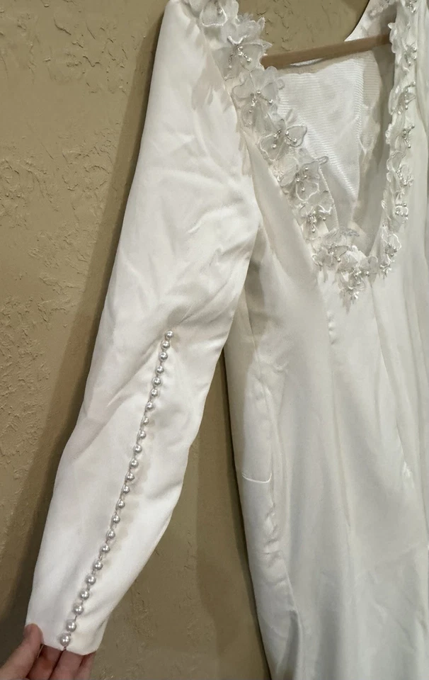 Wedding Dress Size 14 White Satin Mermaid Low Back With Flowers Long Sleeves - Image 4 of 4
