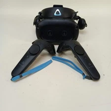 HTC Vive Cosmos Elite VR Headset Complete Kit – Base Stations, Controllers & Tri