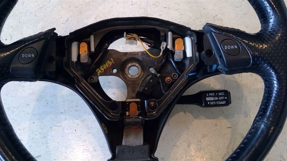 2003 03 Toyota Celica GTS Steering Wheel w Buttons w Cruise Black 113892 - Image 3 of 4