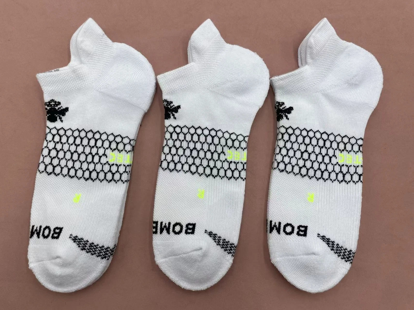 3 Pairs Bombas Men's All-Purpose Performance Ankle Socks Size Large 9-13 white