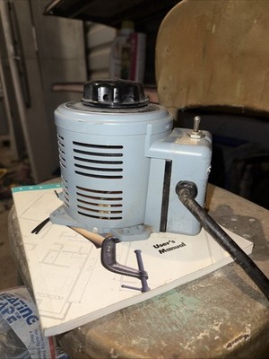 Superior Electric Powerstat Variable Transformer 0-120V/0-132V 270/294v V.A. 10B