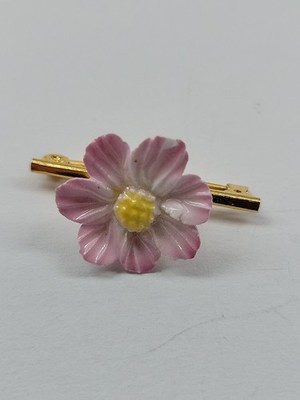 Vintage Ansley Bone china floral Pin, see pics, small chip