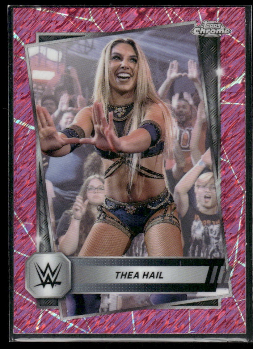 2025 Topps Chrome WWE Thea Hail #81 Pink Shimmer Refractor
