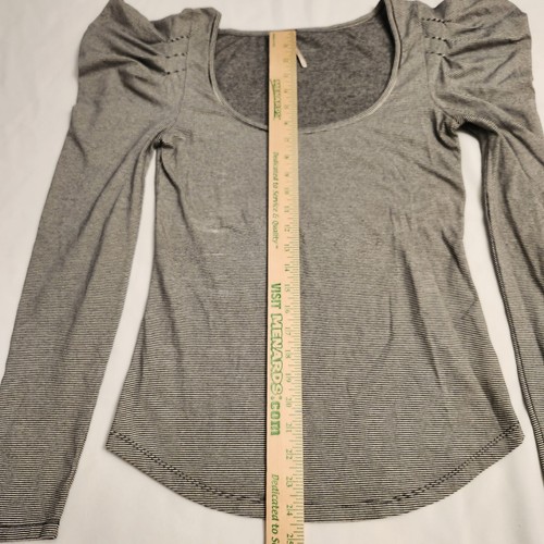 Free People Shirt Womens Medium Black White Stripe Penelope Puff Sleeve - Picture 6 of 13