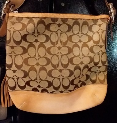 美品COACH ボディバッグ Coach 9362 Khaki Signature Leather Slim Crossbody Shoulder Bag | eBay