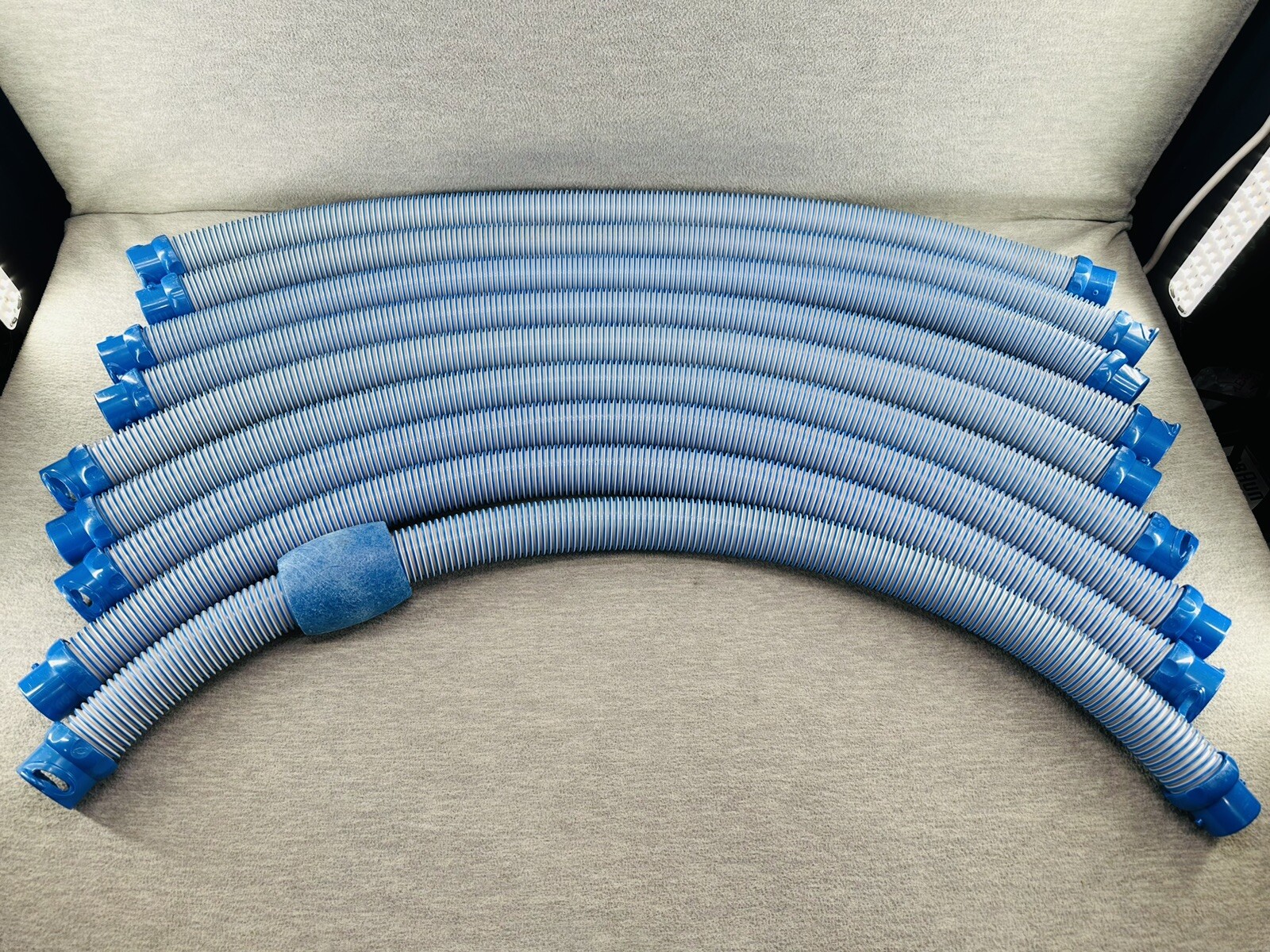 ZODIAC MX8 ELITE Suction Pool Cleaner W/ Hoses READ DESCRIPTION