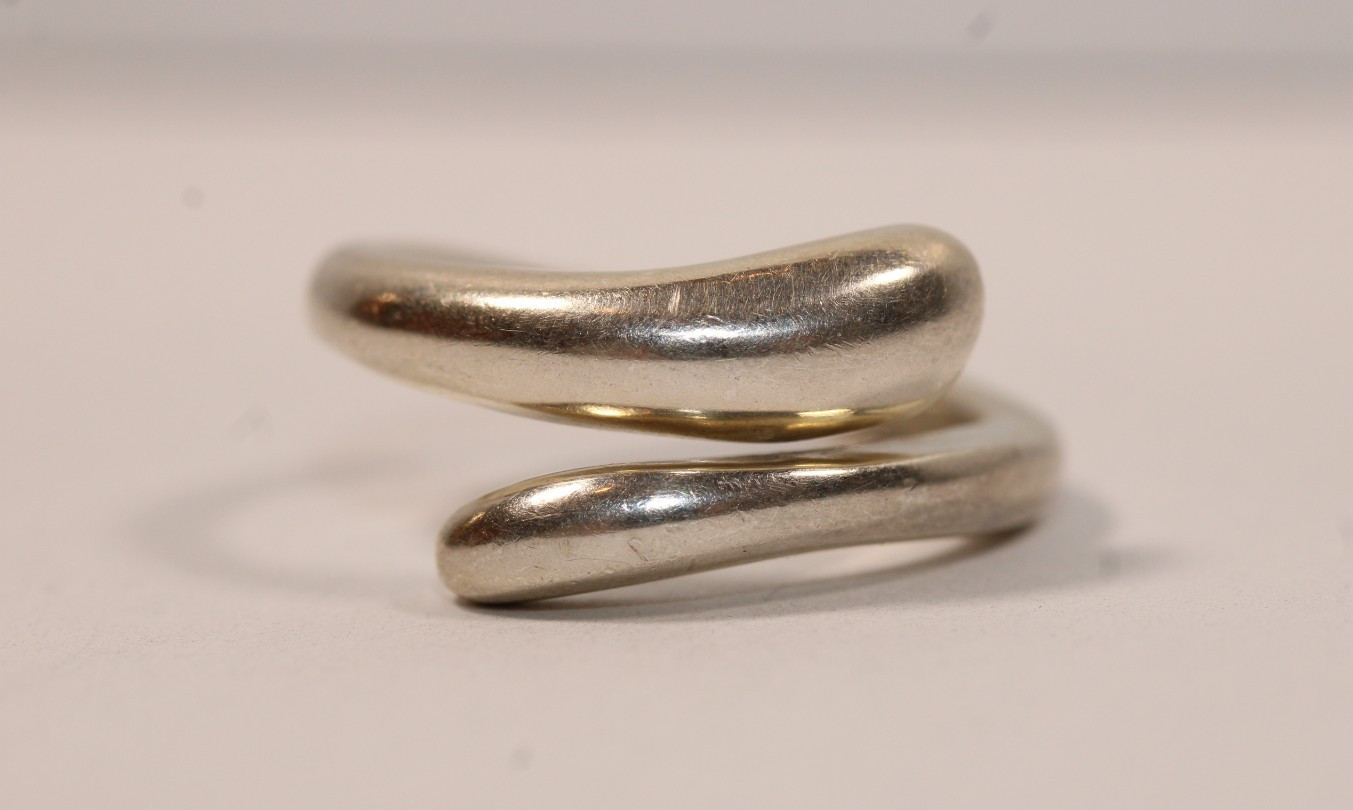 Sterling Silver  Modern Solid Bypass Ring Size 6.… - image 1