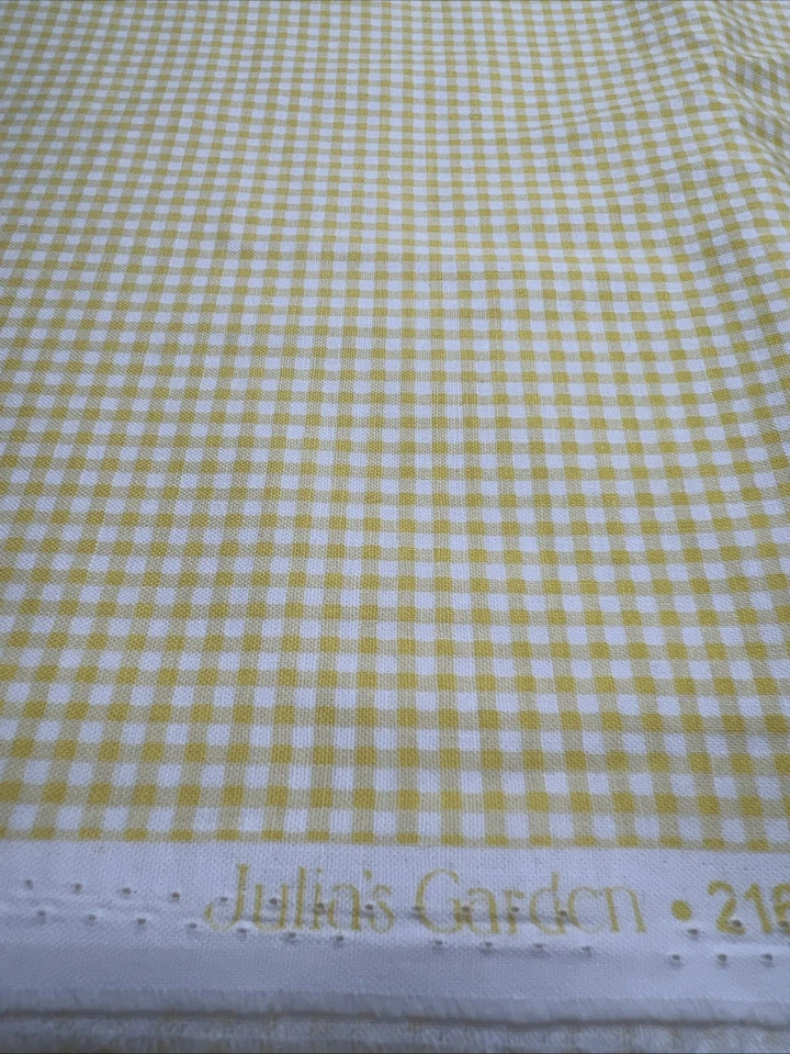 Julia's Garden de Deborah Edwards Northcott guinga amarilla a cuadros 21613 4 yardas Foto 2 de 4