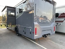 2026 Grand Design Lineage Series F 31ZW