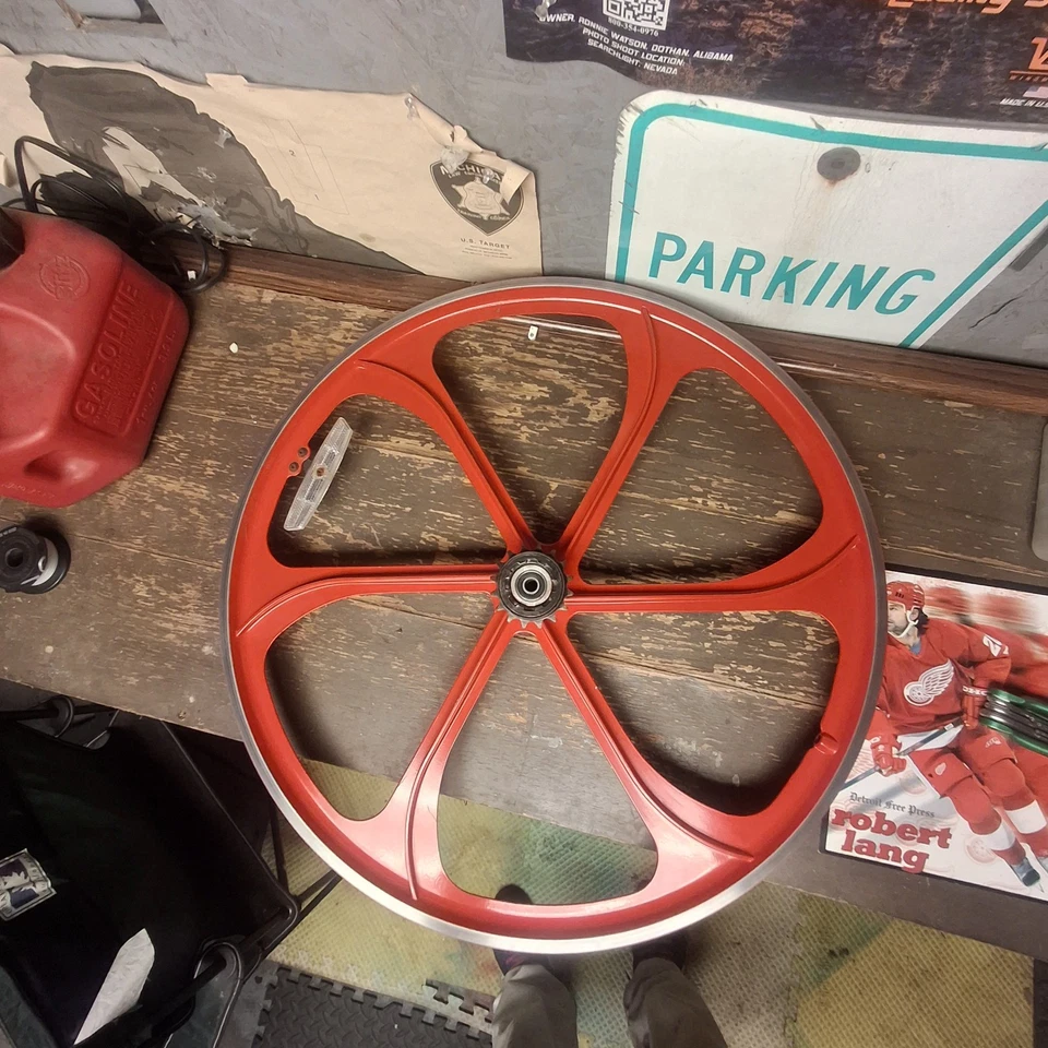 26 Inch MONGOOSE OEM Metal Mag Off  GRUDGE REAR WHEEL - image 2 of 4