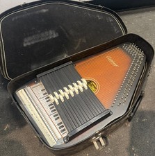 22  Oscar Schmidt OS-15B 25-chord Classic Autoharp - Gloss with case brown wood