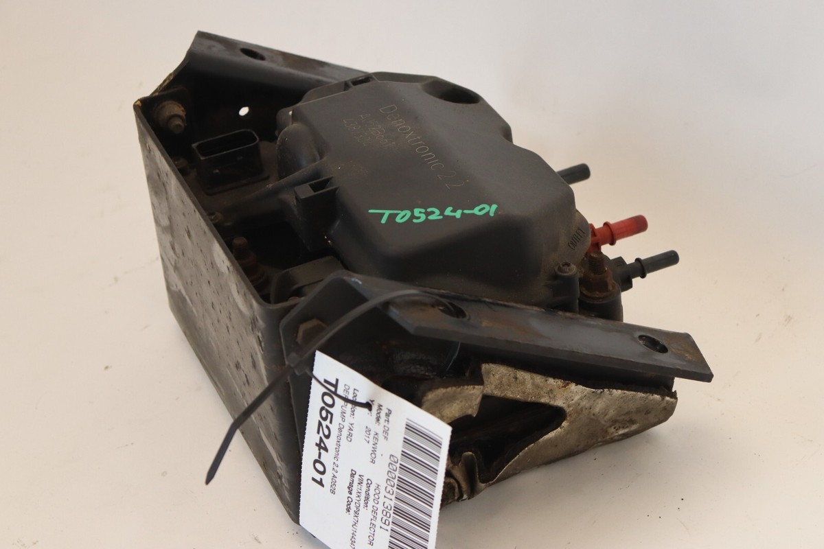 2013-2022 Kenworth T680 Paccar MX-13 DEF Pump Denoxtronic 2.2