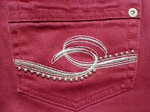 Gitano Embroidered Studded Red Denim Jeans Rhinestone Button Women's Size 6 - Picture 7 of 11