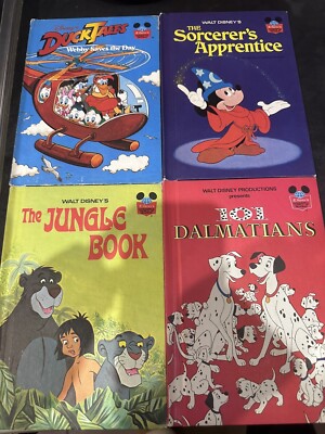 Walt disney vintage Four books 1974 Good Condition