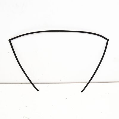NEW BMW 5 E39 REAR WINDSCREEN SEAL GASKET 51318172755 8172755 2001