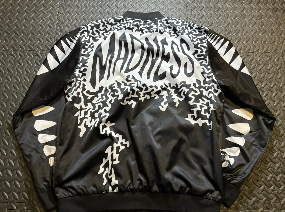 Chalk Line Jacket WWE Macho Madness Macho Man Randy Savage Size XL - Image 3 of 4