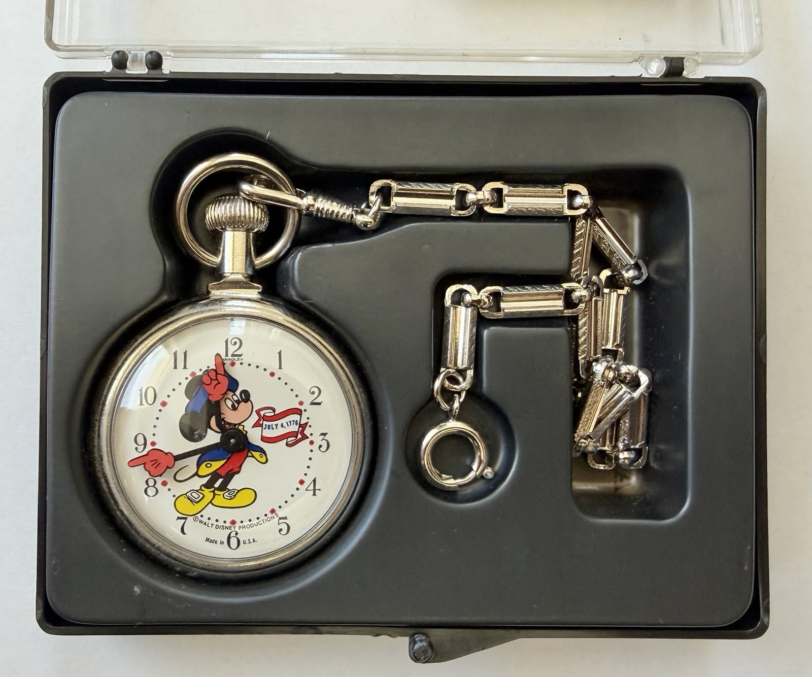 Vintage Mickey Mouse Disney 76 Bicentennial Pocket Watch Bradley Time - Minnie