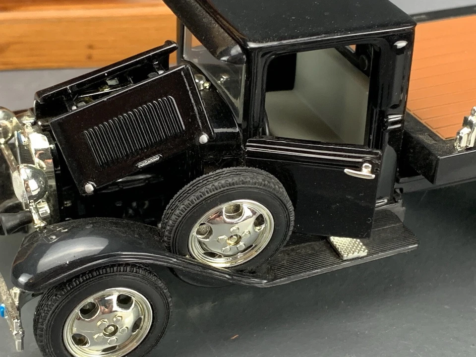 Camión Ford AA 1929 1:32 Museo Nacional del Motor con caja de exhibición personalizada D1695 Foto 4 de 4