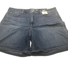 Lee Women's Size 18M Midrise Regular Fit Liberty Short Blue Denim Jean New