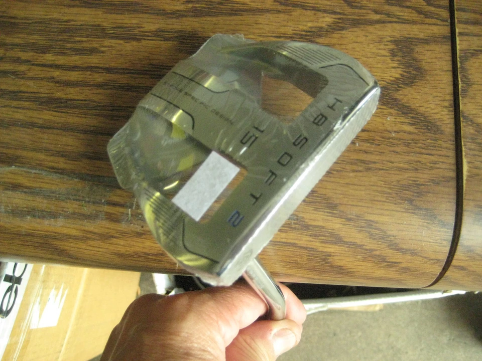 BRAND NEW Cleveland  HB Soft 2   #15  OS  Mallet putter 35 inch RH - Image 3 of 4