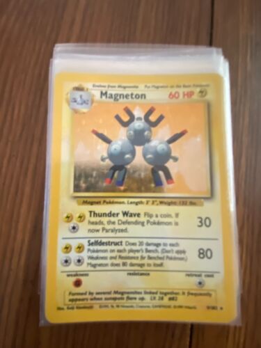 Pokémon Magneton Base Set 9/102 Unlimited Holo Rare 1ST EDITION