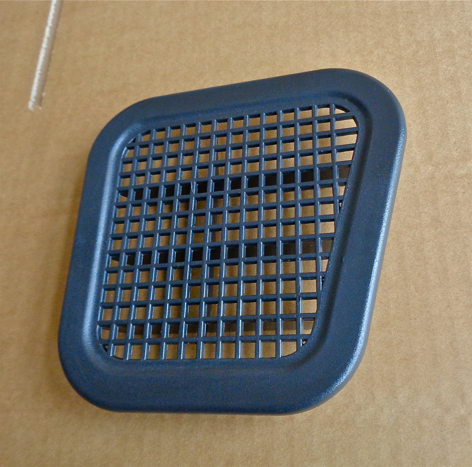 BTR6188 Lufteinlassgitter rechts Land Rover Defender | eBay 