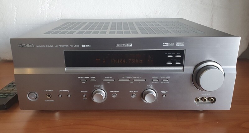 Yamaha rx-v550 sintoamplificatore 6.1 silver usato
