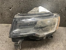 Used Left Headlight Assembly fits: 2017 Jeep Grand cherokee bi-xenon HID gray be