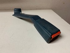 88-94 Chevy Gmc Truck Obs Left Bucket Seat Belt Receiver Trw Blue 88-94 Chevy Gmc Truck Obs Left Bucket Seat Belt Receiver Trw Blue