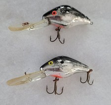 VTG. LOT OF 2 MANN'S DEEP PIG 15+ SHAD 2 1/4" RATTLING DOUBLE STAMPED CRANKBAIT