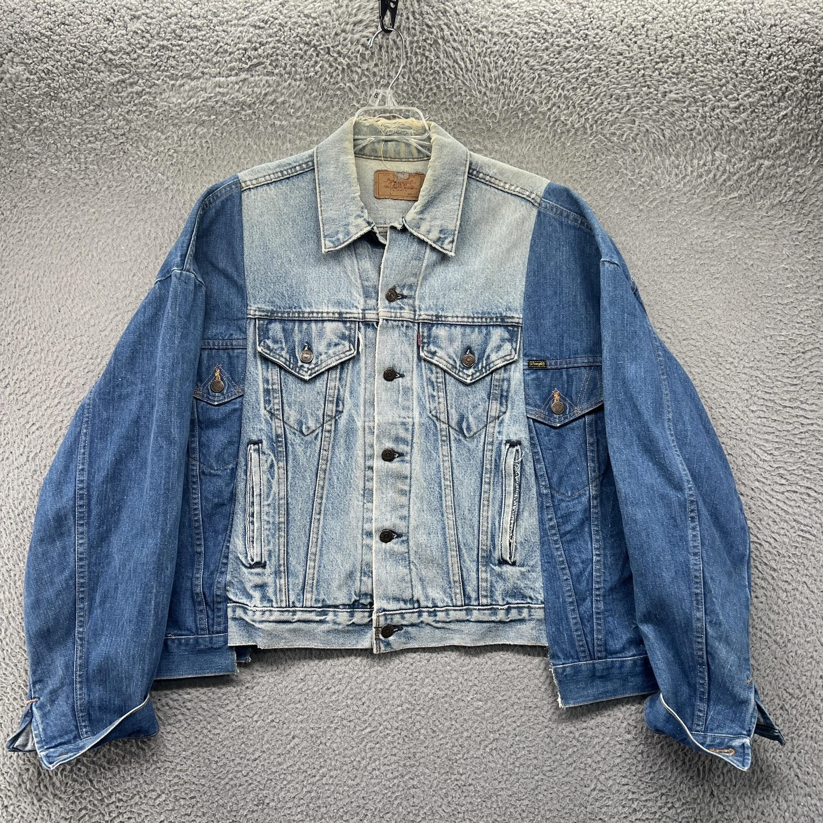 Levis Jacket Mens Extra Large Blue Denim Bomber Western Style Button Up Trucker