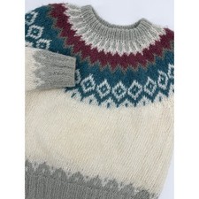 Deans of Scotland Fair Isle Fuzzy Knit Sweater Womens Medium Cream Nordic Yoke