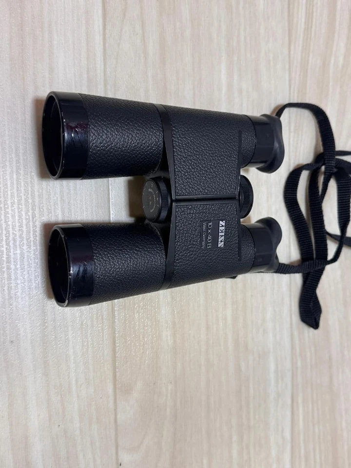 ZEISS 10x40 B Binoculars West Germany Vintage Optical Lens Used - Image 2 of 4
