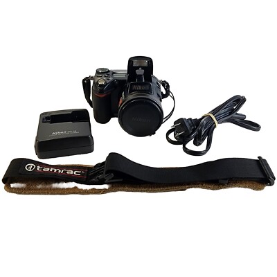 NIKON Coolpix E8800 VR 10x 8MP Digital Camera Bundle Tested NIKON Coolpix E8800 VR 10x 8MP Digital Camera Bundle Tested