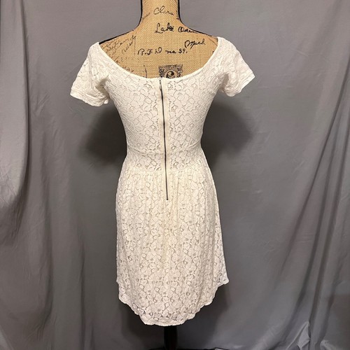 Banana Republic Mad Men Size 4 Ivory Lace Dress Short Sleeve Boho Fitted - Picture 2 of 7