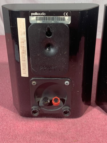 Par de altavoces satélite con puerto de alimentación Polk Audio RM2300 - Imagen 10 de 19