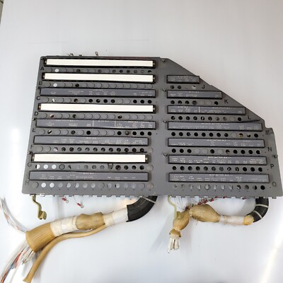 GENUINE ERJ REGIONAL AIRCRAFT CIRCUIT BREAKER PANEL  FROM COCKPIT  ITEM-ERJ2
