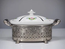 Onondaga Pottery Co. Syracuse New York O.P.Co. Covered China Casserole